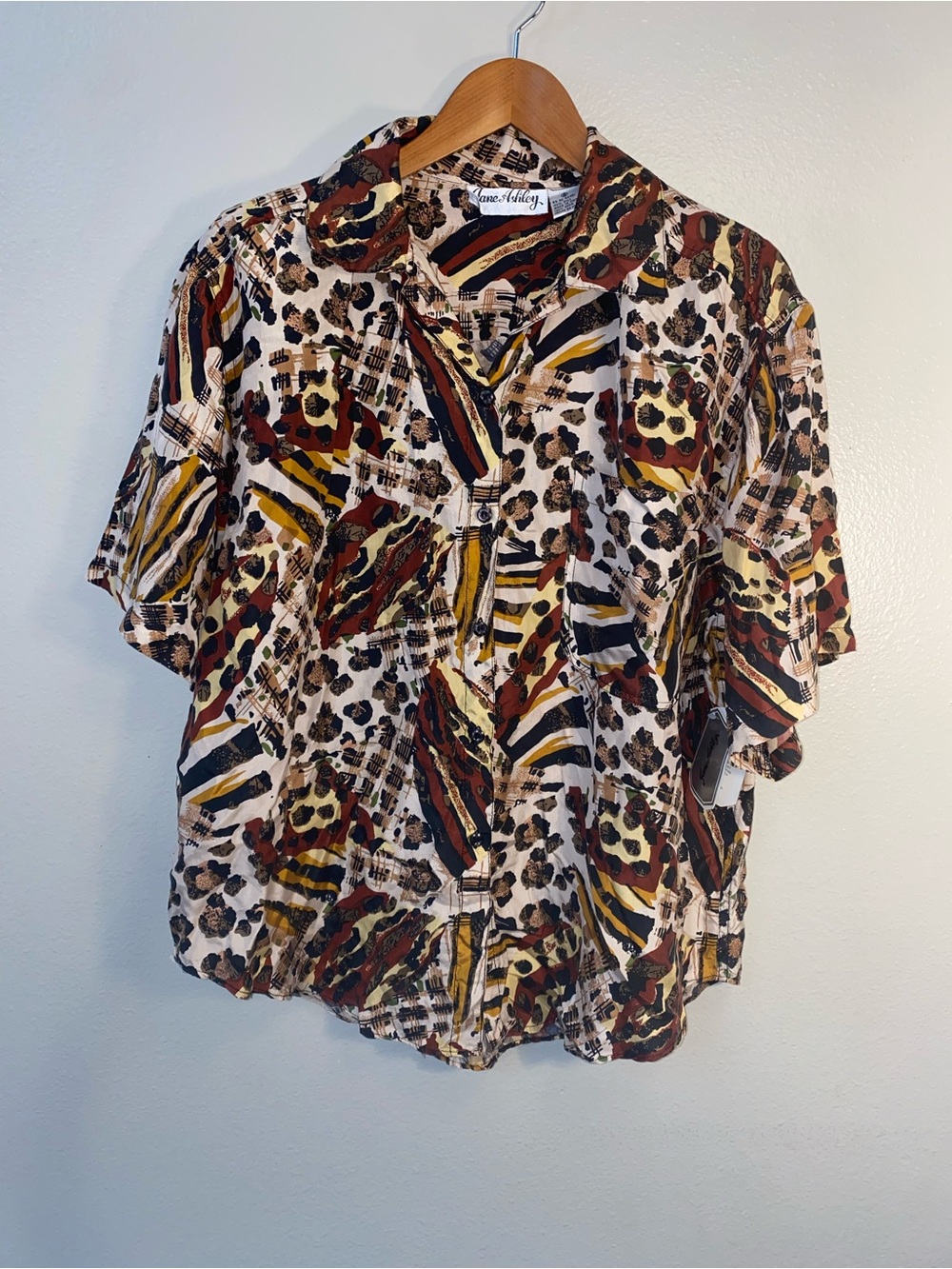 NWT Vintage Jane Ashley 100% Silk Abstract Leopard Print Blouse Size Small